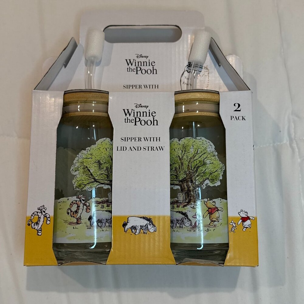 Set of Winnie The Pooh Cups with Lid and Straw
